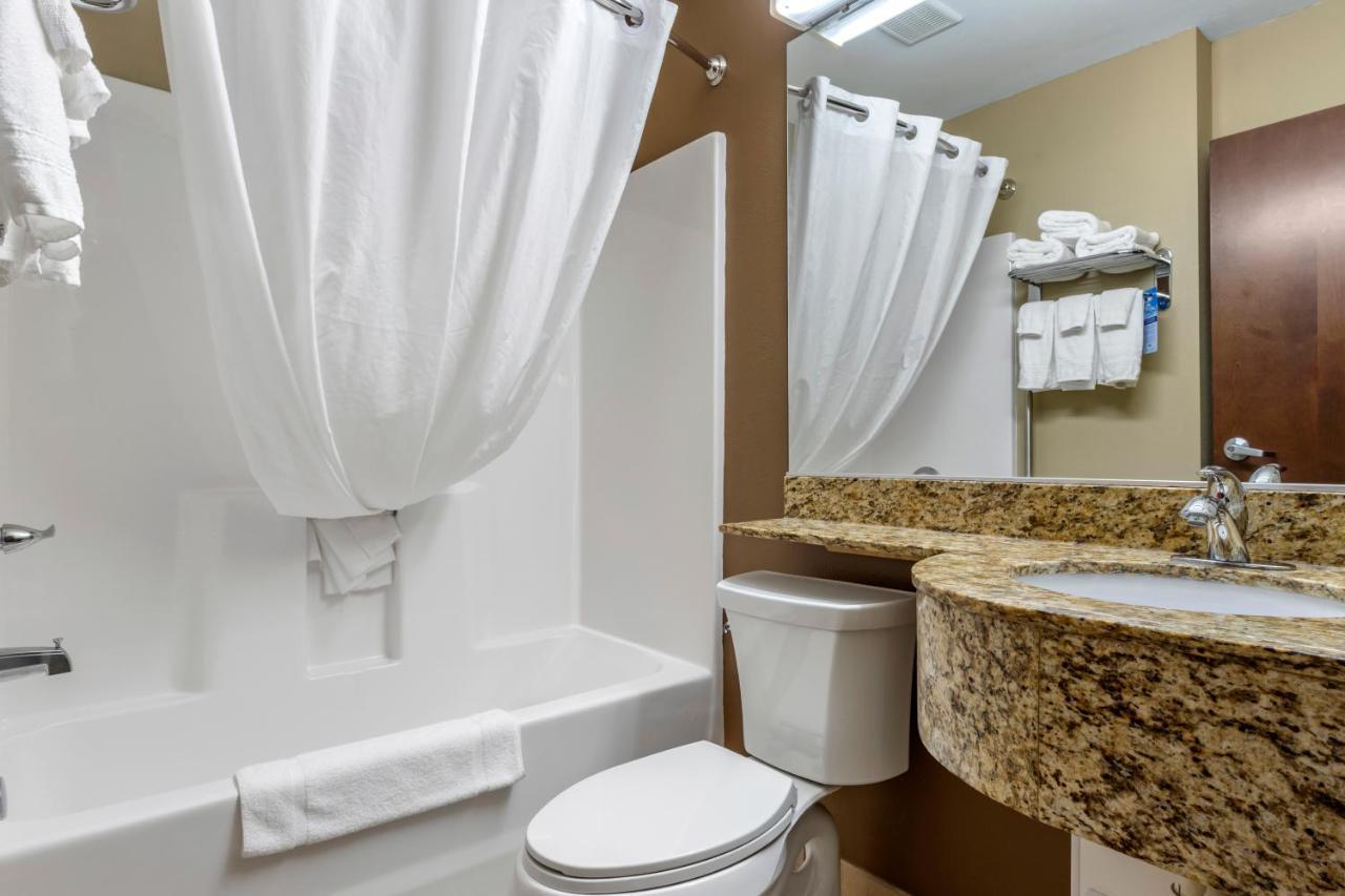 Microtel Inn & Suites Dillsboro/Sylva Exteriör bild