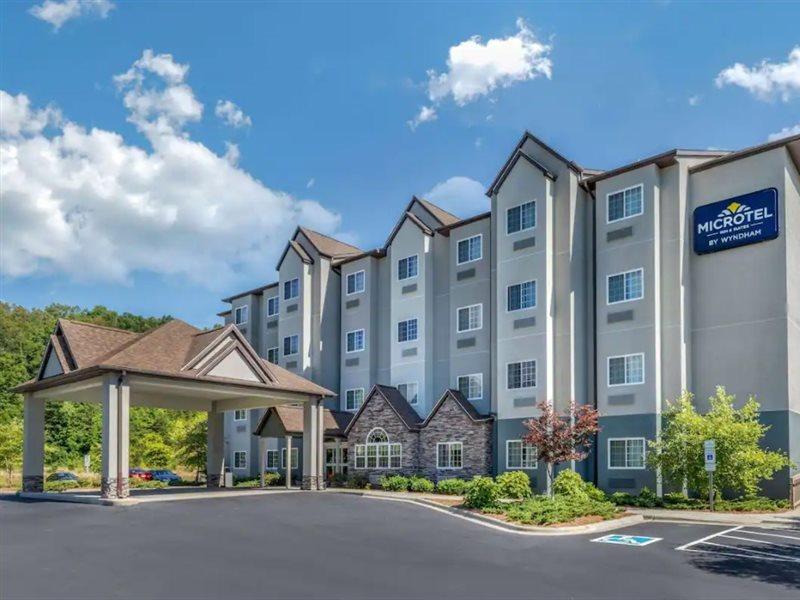 Microtel Inn & Suites Dillsboro/Sylva Exteriör bild