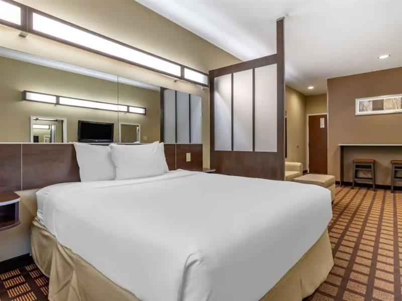 Microtel Inn & Suites Dillsboro/Sylva Exteriör bild