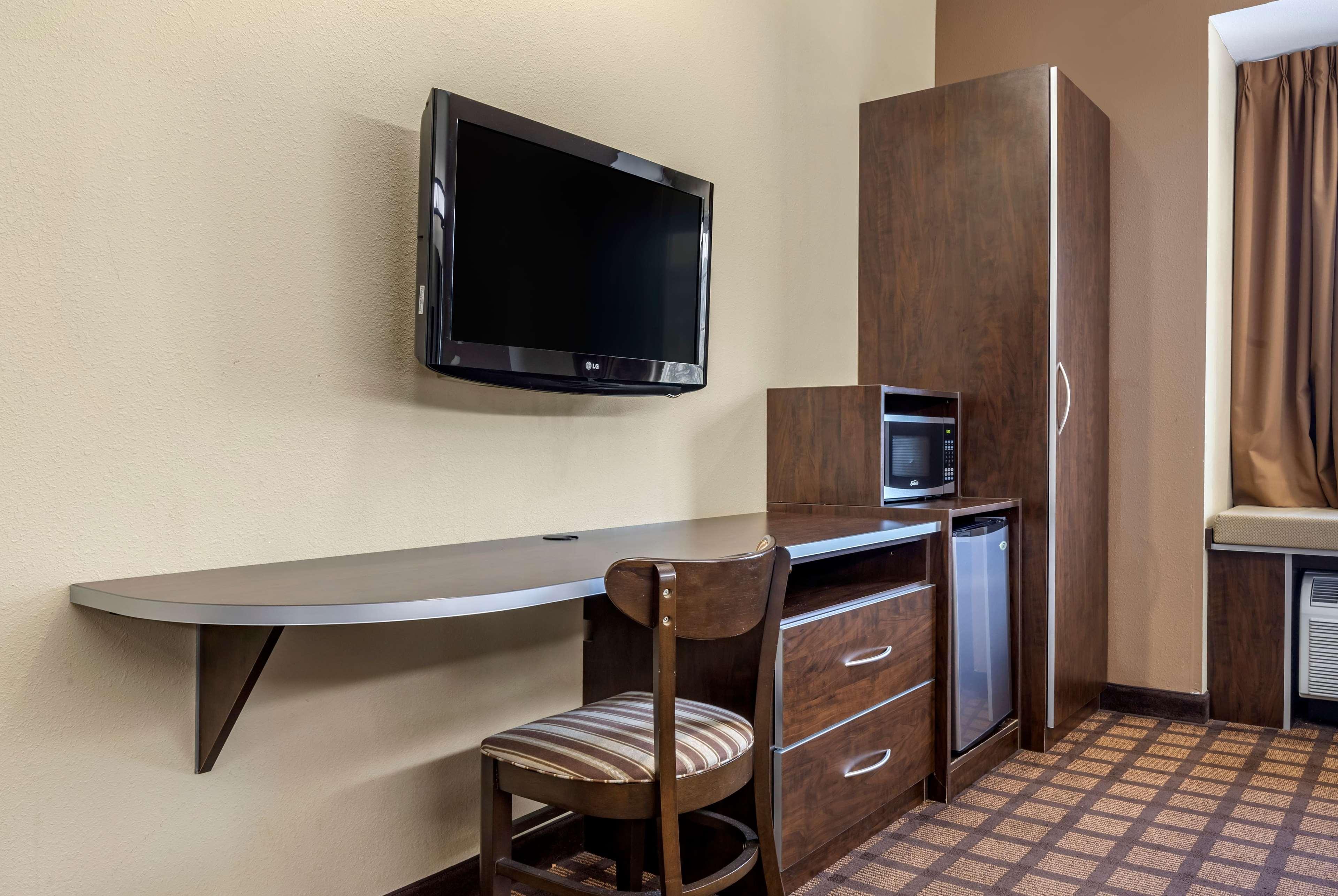 Microtel Inn & Suites Dillsboro/Sylva Exteriör bild