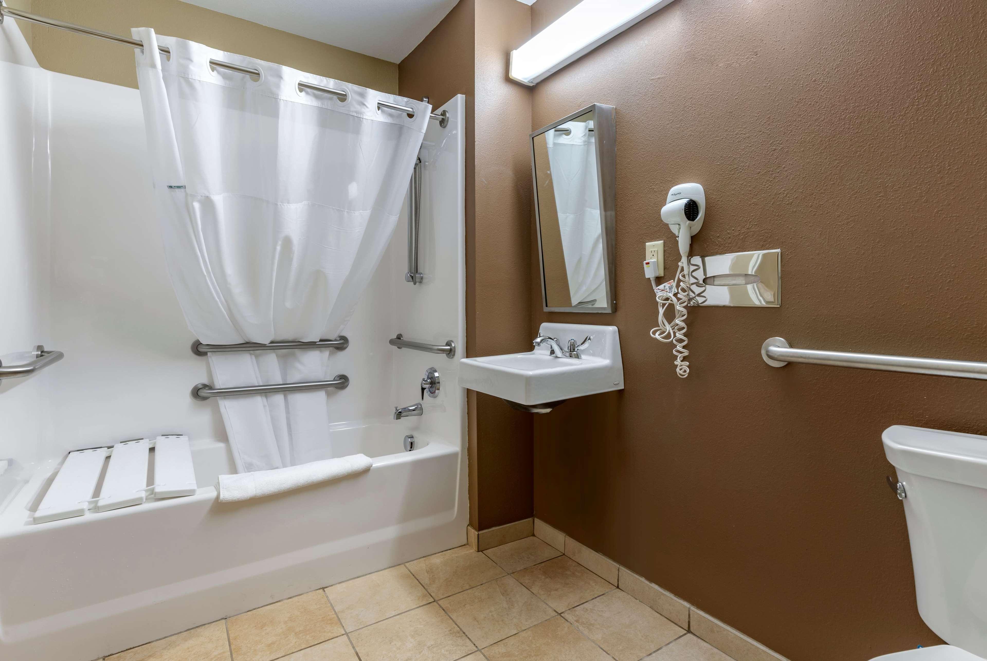 Microtel Inn & Suites Dillsboro/Sylva Exteriör bild