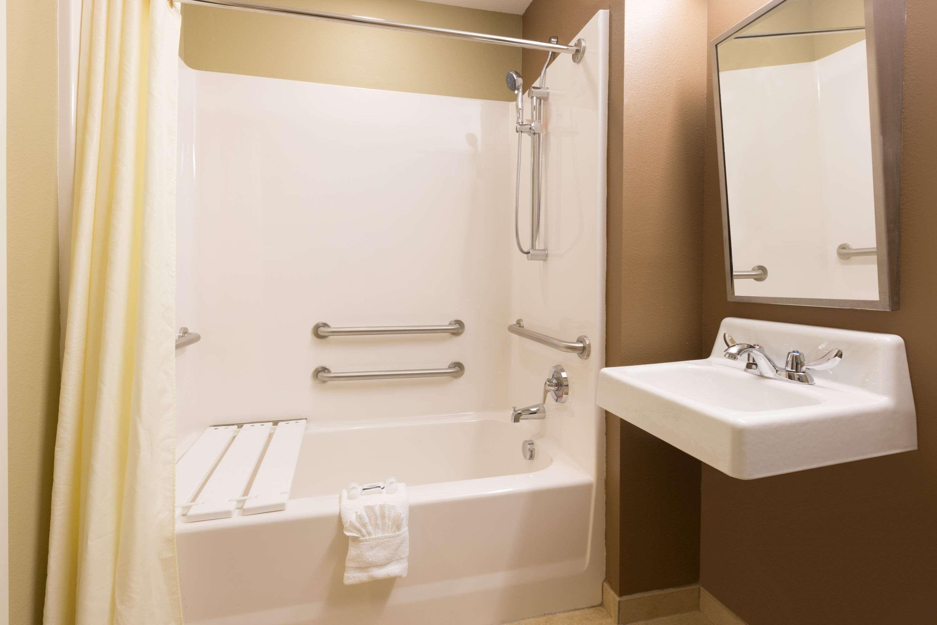 Microtel Inn & Suites Dillsboro/Sylva Exteriör bild