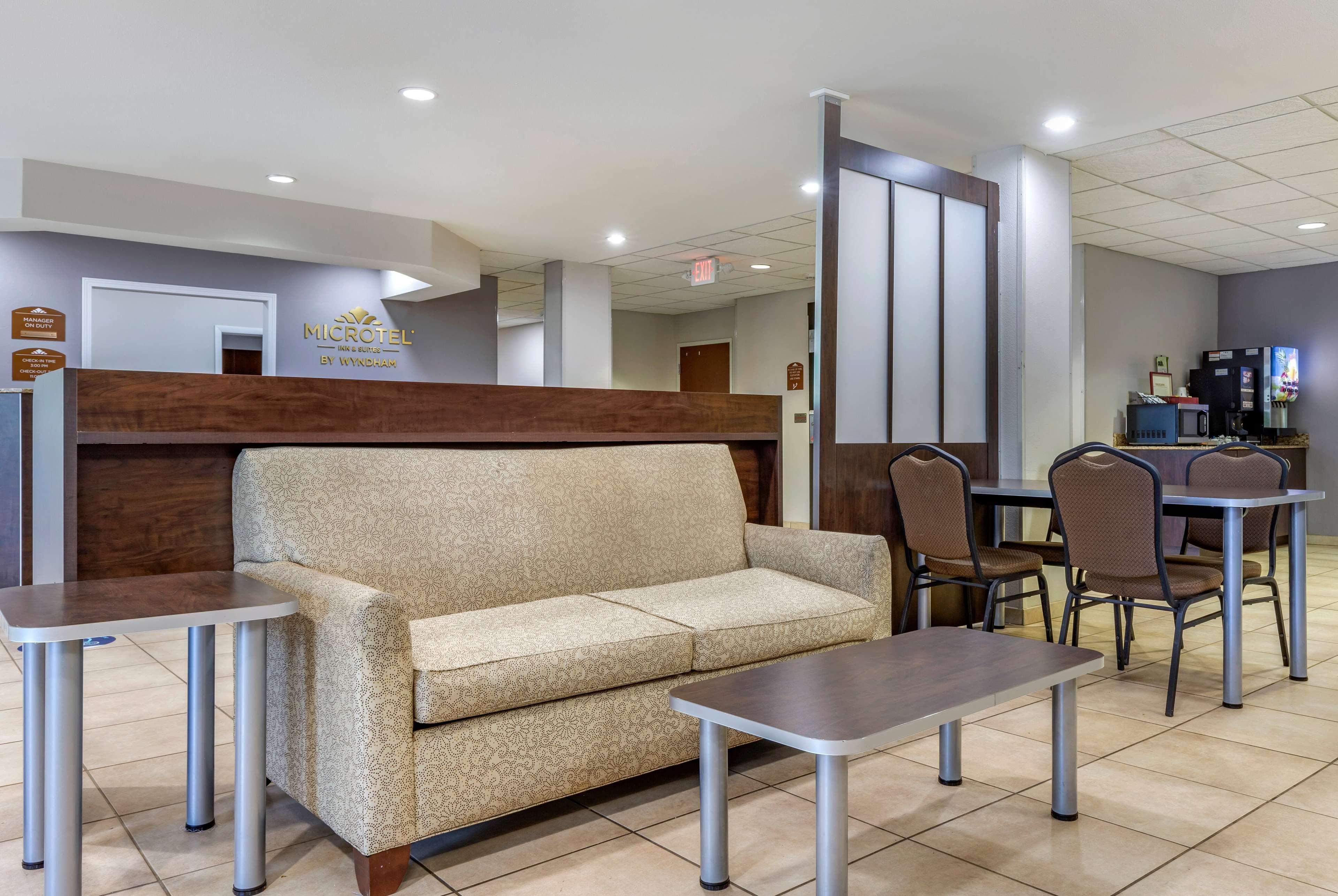 Microtel Inn & Suites Dillsboro/Sylva Exteriör bild