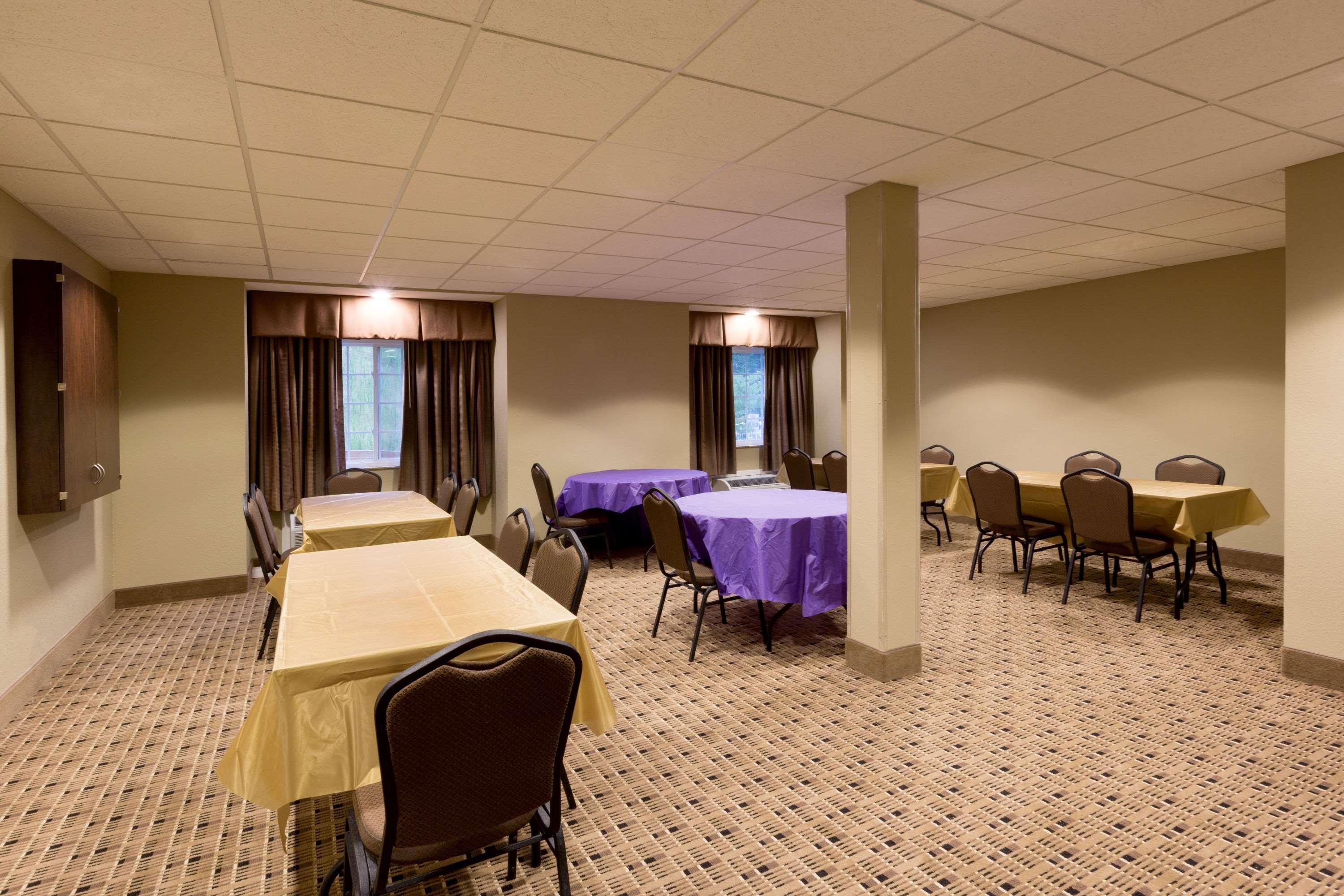 Microtel Inn & Suites Dillsboro/Sylva Exteriör bild
